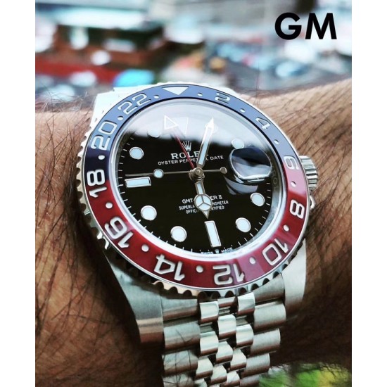 劳力士 Rolex 格林尼治 黑蓝 可乐圈——904L蚝式钢腕表惊艳登场!传承90几年的蚝式经典。搭配无缝双色Cerachrom 24 小时刻度陶制表圈,精钢打造的独特五珠链带,每一个表节都能灵活自如! 劳力士 Rolex 格林尼治 黑蓝 可乐圈——904L蚝式钢腕表惊艳登场!传承90几年的蚝式经典。搭配无缝双色Cerachrom 24 小时刻度陶制表圈,精钢打造的独特五珠链带,每一个表节都能灵活自如!