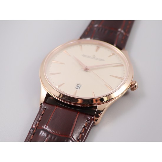 TW出品 积家超薄大师Q1288420系列腕表尺寸: 40mm x 8.0mm 316L精钢 蓝宝石镜面 牛皮表带 折叠扣 防水30米。机芯: 日本9015机芯改Cal.896机芯。TW工厂耗时长达十八个月 积家大师系列 终于出货 原版正品开模 TW不求速度力求把握好每一个细节 阴阳子母指针完全吻合原版设计(一半拉沙一半抛光) 圈口 中壳 底盖三件套同步原装版型 还原正品气质 字面金属放射纹路质感十足 蓝宝石玻璃通透叫板正品 TW出品必属精品,因为用心,所以专业(实力拍,实拍无P图) TW出品 积家超薄大师Q1288420系列腕表尺寸: 40mm x 8.0mm 316L精钢 蓝宝石镜面 牛皮表带 折叠扣 防水30米。机芯: 日本9015机芯改Cal.896机芯。TW工厂耗时长达十八个月 积家大师系列 终于出货 原版正品开模 TW不求速度力求把握好每一个细节 阴阳子母指针完全吻合原版设计(一半拉沙一半抛光) 圈口 中壳 底盖三件套同步原装版型 还原正品气质 字面金属放射纹路质感十足 蓝宝石玻璃通透叫板正品 TW出品必属精品,因为用心,所以专业(实力拍,实拍无P图)
