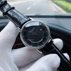 SJ出品 品牌：百达翡丽-PATEK PHILIPPE Z2 精品男士腕表，简约三针搭配3字位单日历设计，316精钢表壳，进口全自动机芯（超准走时）尺寸：40mm厚12mm，顶级进口牛皮表带，装配原装针扣 A级水晶镜面 三杰精致推荐男士精品机械腕表 精致传承真实效果 SJ品质的保证