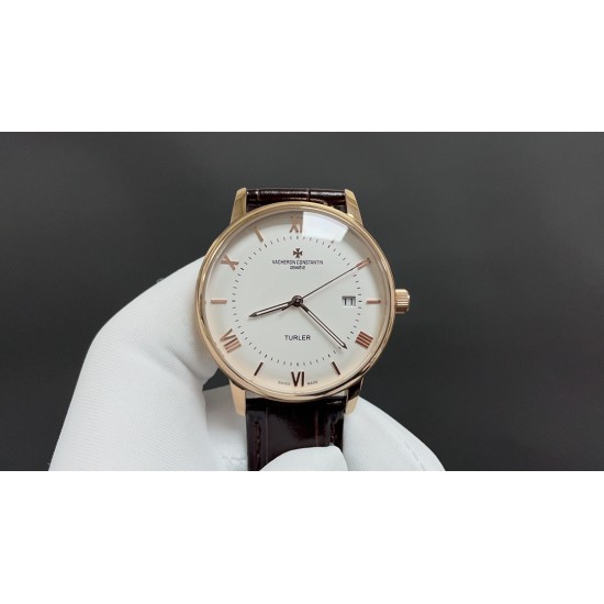 新品推荐 江诗丹顿最新巨作 《vacheron Constantin》超薄系列高级腕表⌚️,火爆上市搭载原装进口9015,每小时振频28800次,零返修。装配特色锅盖玻璃,3D超强立体感,给你不一样的感觉!316L精钢表壳,采用意大利进口小牛皮,原装针扣。深度防水50米,直径40mm。尽显非凡气质,高贵雅致及精美细腻的工艺,耀眼✨✨光辉,永恒尊贵,绝对是男神们的标配! 新品推荐 江诗丹顿最新巨作 《vacheron Constantin》超薄系列高级腕表⌚️,火爆上市搭载原装进口9015,每小时振频28800次,零返修。装配特色锅盖玻璃,3D超强立体感,给你不一样的感觉!316L精钢表壳,采用意大利进口小牛皮,原装针扣。深度防水50米,直径40mm。尽显非凡气质,高贵雅致及精美细腻的工艺,耀眼✨✨光辉,永恒尊贵,绝对是男神们的标配!