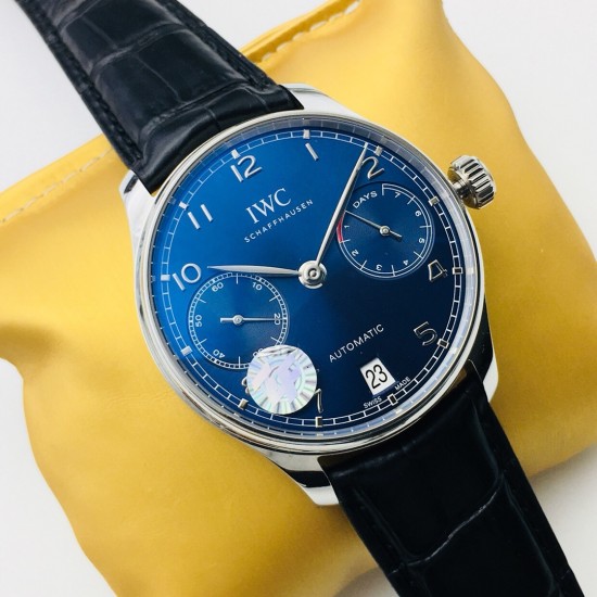 【ZF Factory销量神器】市场最高版本 葡7 万 国IWC-葡萄牙系列 七日链 1⃣️搭载定制版自动机械机芯!2⃣️独立小秒针,真动能指示!3⃣️蓝宝石玻璃镜面!4⃣️定制版意大利牛皮表带,原装扣子!5⃣️直径42毫米!ZF出品 必属精品 欢迎您的品鉴! 【ZF Factory销量神器】市场最高版本 葡7 万 国IWC-葡萄牙系列 七日链 1⃣️搭载定制版自动机械机芯!2⃣️独立小秒针,真动能指示!3⃣️蓝宝石玻璃镜面!4⃣️定制版意大利牛皮表带,原装扣子!5⃣️直径42毫米!ZF出品 必属精品 欢迎您的品鉴!