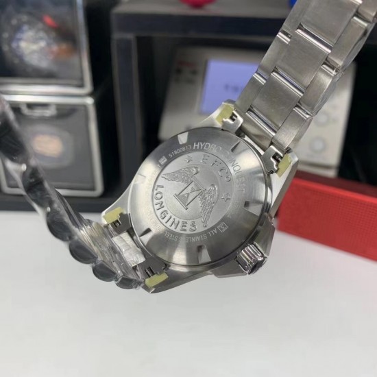 LONGINES 浪琴 康卡斯潜水表 (LONGINES HydroConquest Boutique Rdition Watch)L3.782.4.96.6腕表 搭载定制版Cal.L888.2自动机械机芯 逆时针方向可旋转蓝色陶瓷外圈 精钢壳套 蓝宝石镜面! LONGINES 浪琴 康卡斯潜水表 (LONGINES HydroConquest Boutique Rdition Watch)L3.782.4.96.6腕表 搭载定制版Cal.L888.2自动机械机芯 逆时针方向可旋转蓝色陶瓷外圈 精钢壳套 蓝宝石镜面!