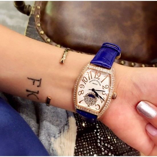 星辰 法兰克穆勒-Franck Muller(FM)❥酒桶形系列❥瑞士石英机芯❥镀膜玻璃镜面❥表壳尺寸32x43mm 厚度约9mmFK独家实拍! 星辰 法兰克穆勒-Franck Muller(FM)❥酒桶形系列❥瑞士石英机芯❥镀膜玻璃镜面❥表壳尺寸32x43mm 厚度约9mmFK独家实拍!