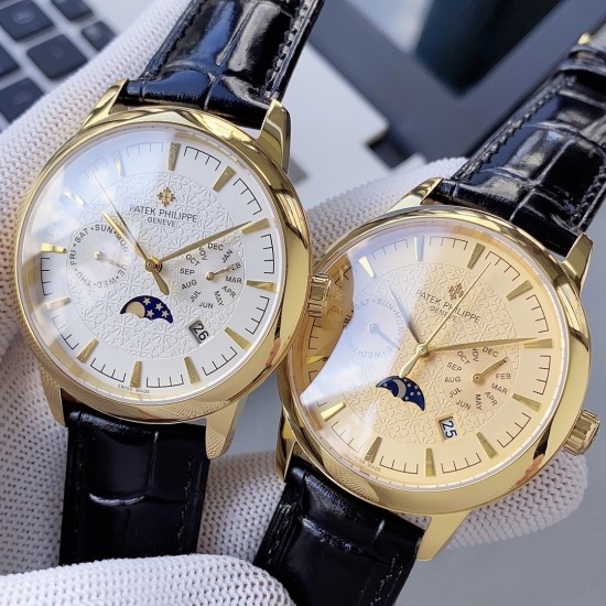 PP最新款式 百达翡丽Patek Philippe 搭配进口9100多功能机芯(零返修)功能(24小时,星期,星辰,月份)进口316精钢!搭配意大利进口小牛皮!原装折叠扣!尺寸42mm。耐磨防刮蓝宝石玻璃!超强防水50米!简约而不简单!百达翡丽,你值得拥有! PP最新款式 百达翡丽Patek Philippe 搭配进口9100多功能机芯(零返修)功能(24小时,星期,星辰,月份)进口316精钢!搭配意大利进口小牛皮!原装折叠扣!尺寸42mm。耐磨防刮蓝宝石玻璃!超强防水50米!简约而不简单!百达翡丽,你值得拥有!