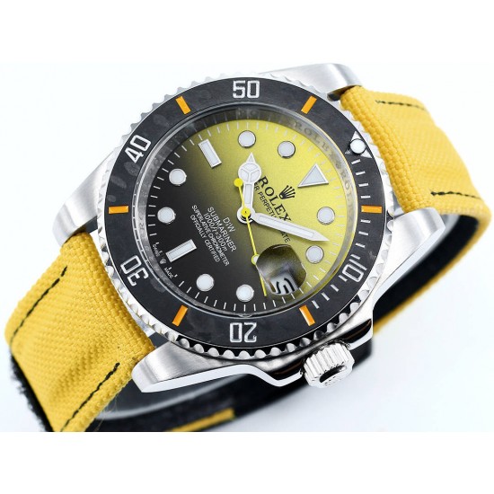 新品首发⚠️劳力士 ROLEX Submariner PARAKEET!新品定制款SUB水鬼,完美呈现!1:特别定制碳纤维圈口、渐变绿表盘,DIW赋予水鬼不一样的风格,体现全新的视觉和触觉体验!2:经过无数次的修改,终于呈现出刻字立体,且条丁外有外影的对版完美圈口,温润如玉的超强夜光珠!3:整表均采用904L精钢,暗黑质感,同正品一致4:搭载全新日本进口8215机芯,质量稳定。5:DIW做工完美,几乎到了极致,欢迎品鉴 新品首发⚠️劳力士 ROLEX Submariner PARAKEET!新品定制款SUB水鬼,完美呈现!1:特别定制碳纤维圈口、渐变绿表盘,DIW赋予水鬼不一样的风格,体现全新的视觉和触觉体验!2:经过无数次的修改,终于呈现出刻字立体,且条丁外有外影的对版完美圈口,温润如玉的超强夜光珠!3:整表均采用904L精钢,暗黑质感,同正品一致4:搭载全新日本进口8215机芯,质量稳定。5:DIW做工完美,几乎到了极致,欢迎品鉴