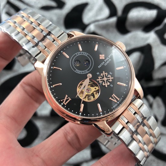 实物拍摄品牌：百达翡丽-PATEK PHILPPE 类型：[酷]男士腕表表壳：316精钢（做工优质）表带：进口小牛皮/316精钢(两种可选)机芯：高级定制全自动机械机芯(走时稳定)材料：高级强化镀膜镜面尺寸：直径40mm 厚度12.5mm