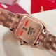 实拍 GF最强女表系列——卡地亚猎豹Panthre de Cartier。华丽而不羁,是Panthre de Cartier猎豹所传达的美学风格。它线条流畅,魅惑动人,柔软服帖于腕间,宛若在肌肤上翩翩起舞。独特的造型彰显成熟优雅、自信动人的女性形象。GF工厂以精湛技艺,原装开模,打造出与正品无异的精美流线表耳,与表壳一体成型。搭载瑞士朗达石英机芯,316L精钢壳套,尺寸:27 x 37毫米,厚度:6毫米,镀银表盘,剑形蓝钢指针,100%三度防水。搭配专柜旅行包装物料。 实拍 GF最强女表系列——卡地亚猎豹Panthre de Cartier。华丽而不羁,是Panthre de Cartier猎豹所传达的美学风格。它线条流畅,魅惑动人,柔软服帖于腕间,宛若在肌肤上翩翩起舞。独特的造型彰显成熟优雅、自信动人的女性形象。GF工厂以精湛技艺,原装开模,打造出与正品无异的精美流线表耳,与表壳一体成型。搭载瑞士朗达石英机芯,316L精钢壳套,尺寸:27 x 37毫米,厚度:6毫米,镀银表盘,剑形蓝钢指针,100%三度防水。搭配专柜旅行包装物料。