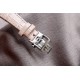 ★实拍 Vacheron Constantin江诗丹顿纵横四海系列OVERSEAS女款小号型2300v/2305v【表壳】表径3610.8mm 同步原装 质感细腻大方 蓝宝石镜面【字面】表盘经旭日纹缎面拉丝工艺处理 深邃优雅 18k金时标均带白色夜光涂层【机芯】CITIZEN8系列改Cal.5300机芯(机芯稳定零返修 )后原装18k纳米镀金质摆陀【表带扣】半马其他十字三片折叠式表扣 进口牛皮表带越欣赏 越懂欣赏 ★实拍 Vacheron Constantin江诗丹顿纵横四海系列OVERSEAS女款小号型2300v/2305v【表壳】表径3610.8mm 同步原装 质感细腻大方 蓝宝石镜面【字面】表盘经旭日纹缎面拉丝工艺处理 深邃优雅 18k金时标均带白色夜光涂层【机芯】CITIZEN8系列改Cal.5300机芯(机芯稳定零返修 )后原装18k纳米镀金质摆陀【表带扣】半马其他十字三片折叠式表扣 进口牛皮表带越欣赏 越懂欣赏