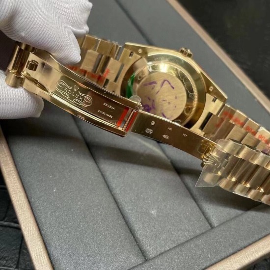 ROLEX 劳力士 星期日历型 “黑冰糖”～