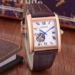 品牌：Cartier 卡地亚 类型：精品男士腕表表带：真牛皮表带机芯：全自动机械机芯镜面：矿物质强化玻璃品味高雅 浩瀚大气 匠心独运尺寸：直径42mm 厚12mm！
