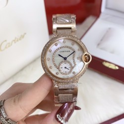 卡地亚-CARTIER新面满钻女士腕表   进口石英机芯  316L精钢表壳  矿物质超强玻璃镜面  直径36mm厚10mm该款腕表备受女性喜爱，在不同的场合映耀着她们各自的独特个性与迷人风华