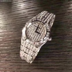 AP【爱彼】真金真钻定制款 直径：33mm 正品公万 接受预定 工期半年商品规格:默认规格