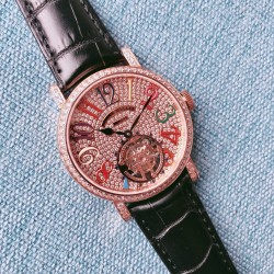 实拍 新品上市 法兰克穆勒 FRANCK MULLER  完美无瑕的设计，FM陀飞轮腕表震撼上市。腕表采用镂空式布局设计。机芯全貌一目了然，将复杂和神秘的陀飞轮装置完美显现。【重点介绍】采用精准稳定的海鸥陀飞轮手动机芯。丰满的机械感，。不仅将陀飞轮的机械美体现恰当，更是将她的神秘一览无遗的完美展示。【精彩细节】360度无死角镜面抛光，完美表达陀飞轮腕表高端大方的气质。意大利小牛皮表带，材质柔软，佩戴透气舒适，完美还原正品感觉。TW出品FM---GIGA陀飞轮，给您带来不一样的奢华体验！
