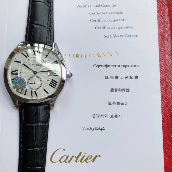 TW台湾匠心出品,大器晚成王者归来!卡地亚 CARTIER T2 CARTIERDRIVE DE CARTIER系列 WGNM0003 尺寸41mm,搭载原装1904PS-MC机械机芯,以卓越造型成就经典,再添阳刚典雅篇章.卓尔不群的枕形线条利落大方,多切面尖晶石表冠,球状形兰宝石防炫镜面、兰宝石透视底.专业成就品质这就是复刻中的正品.三杰精致推荐男士机械腕表 SJ为你精心挑选超真实实物图拍摄 TW台湾匠心出品,大器晚成王者归来!卡地亚 CARTIER T2 CARTIERDRIVE DE CARTIER系列 WGNM0003 尺寸41mm,搭载原装1904PS-MC机械机芯,以卓越造型成就经典,再添阳刚典雅篇章.卓尔不群的枕形线条利落大方,多切面尖晶石表冠,球状形兰宝石防炫镜面、兰宝石透视底.专业成就品质这就是复刻中的正品.三杰精致推荐男士机械腕表 SJ为你精心挑选超真实实物图拍摄