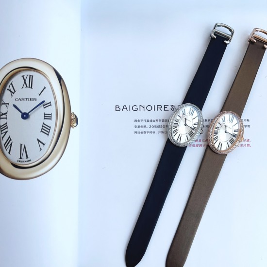 Baignoire de Cartier / oval shape / rosegold with diamonds Width 28mm . length 39mm 卡地亚创新与复古撞击的审美 / Baignoire腕表卡地亚浴缸系列,法式优雅的椭圆形设计搭配柔软绢丝表带,便捷式折叠表扣,略微弯曲的表壳完美贴合手腕曲线,配载瑞士石英机芯,淬火钢蓝剑形指针,耐磨损镜面,宽度28mm ,长度39mm Baignoire de Cartier / oval shape / rosegold with diamonds Width 28mm . length 39mm 卡地亚创新与复古撞击的审美 / Baignoire腕表卡地亚浴缸系列,法式优雅的椭圆形设计搭配柔软绢丝表带,便捷式折叠表扣,略微弯曲的表壳完美贴合手腕曲线,配载瑞士石英机芯,淬火钢蓝剑形指针,耐磨损镜面,宽度28mm ,长度39mm