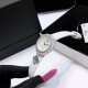 ❤️伯爵-PIAGET 全新高级珠宝系列,18K白金.玫瑰金,镶饰24颗马眼型切割美钻(约3.84克拉)是高级珠宝制作的一大挑战;钻石散发的耀眼光芒,皮带采用轻柔的缎面材质,与钻石造型形成优雅对比。原装尺寸31X7.8mm ❤️伯爵-PIAGET 全新高级珠宝系列,18K白金.玫瑰金,镶饰24颗马眼型切割美钻(约3.84克拉)是高级珠宝制作的一大挑战;钻石散发的耀眼光芒,皮带采用轻柔的缎面材质,与钻石造型形成优雅对比。原装尺寸31X7.8mm