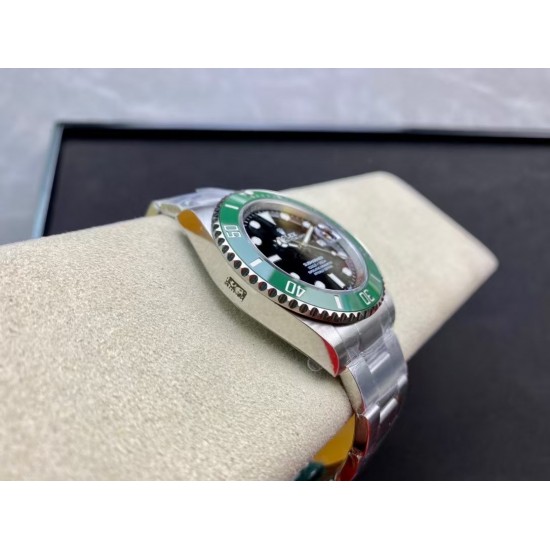 新款 ROLEX 劳力士 水鬼 41mm全新壳型正品开模(不是拿40mm壳改的),搭载全新3235机芯。新款黑水鬼 新款绿水鬼41mm! 新款 ROLEX 劳力士 水鬼 41mm全新壳型正品开模(不是拿40mm壳改的),搭载全新3235机芯。新款黑水鬼 新款绿水鬼41mm!