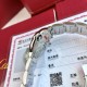 新款33钻表!又一重磅来袭!卡地亚真钻蓝气球欧洲渠道,每到年底国外很多代工都会流点这种很贵的表出来,同属石英机芯,33mm表盘,表壳镶嵌50颗vs1.5真钻!每只都有国家机构出具的证书,确保每一块都是真材实料真钻石,参数具体详尽,远非市场那些假证书可比,每一张证书的检测编号都是唯一编号,一一对应,绝无重复,机构官方网站可查阅!这个价格买钻石都值,更不要说买这个牌子的表,送礼是绝对赞到爆!要的速度了! 新款33钻表!又一重磅来袭!卡地亚真钻蓝气球欧洲渠道,每到年底国外很多代工都会流点这种很贵的表出来,同属石英机芯,33mm表盘,表壳镶嵌50颗vs1.5真钻!每只都有国家机构出具的证书,确保每一块都是真材实料真钻石,参数具体详尽,远非市场那些假证书可比,每一张证书的检测编号都是唯一编号,一一对应,绝无重复,机构官方网站可查阅!这个价格买钻石都值,更不要说买这个牌子的表,送礼是绝对赞到爆!要的速度了!