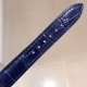 实拍 新品积家积家JL约会系列星辰月相全面开售「壳套」全新凸型线设计 配置双卜兰宝石玻璃 视觉上更薄更具艺术气质!「皮带」选用意大利牛皮表带 皮质柔软 舒适感十足!「机芯」进口9015机改原装cal.935A自动上链机芯(不加夹板) 具昼夜显示功能 「尺寸」直径34mm ✖️厚度10mm「表针」顶级烧钢蓝高光玫瑰金双项搭配!「月相盘」特调深蓝景空为底 搭配活色月亮星辰 更形象生动地展现浩瀚星空 其中 白色月相更是具备夜光效果哦! 实拍 新品积家积家JL约会系列星辰月相全面开售「壳套」全新凸型线设计 配置双卜兰宝石玻璃 视觉上更薄更具艺术气质!「皮带」选用意大利牛皮表带 皮质柔软 舒适感十足!「机芯」进口9015机改原装cal.935A自动上链机芯(不加夹板) 具昼夜显示功能 「尺寸」直径34mm ✖️厚度10mm「表针」顶级烧钢蓝高光玫瑰金双项搭配!「月相盘」特调深蓝景空为底 搭配活色月亮星辰 更形象生动地展现浩瀚星空 其中 白色月相更是具备夜光效果哦!