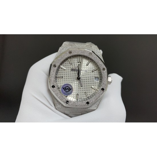 今日推荐爱彼皇家橡树 15400霜金 白面 41mm 4302机 顶级品质 出货实拍✈️‏‍   ﻿ ﻿