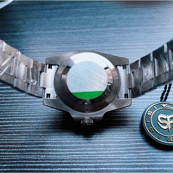 劳力士 ROLEX R40 116610 Submariner白金满钻系列劳力士满钻系列 116610 Submariner 耗时10个月改装满钻石男士款 搭载2813全自动自动机械 精钢镶钻表壳 实心厚重钢带精选进口光彩闪耀钻 超强夜光 尺寸40x13mm 重量155g 精心制作 三杰精致推荐男士机械腕表 SJ为你精心制作超真实实物图拍摄 劳力士 ROLEX R40 116610 Submariner白金满钻系列劳力士满钻系列 116610 Submariner 耗时10个月改装满钻石男士款 搭载2813全自动自动机械 精钢镶钻表壳 实心厚重钢带精选进口光彩闪耀钻 超强夜光 尺寸40x13mm 重量155g 精心制作 三杰精致推荐男士机械腕表 SJ为你精心制作超真实实物图拍摄