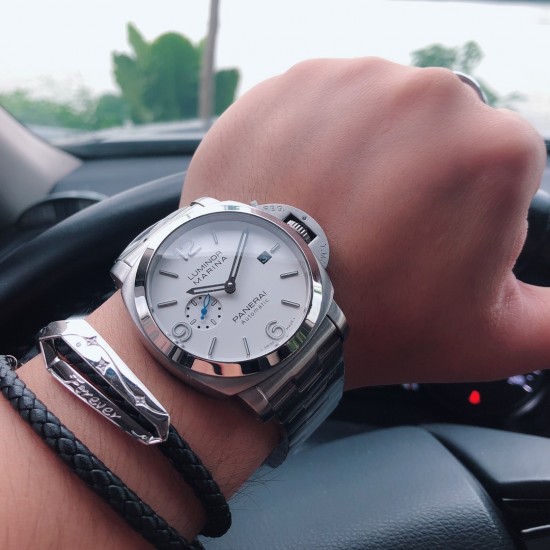 品牌：沛纳海--PANERAI  系列 ：LUMINOR PAM00078类型：男士顶级腕表  机芯：全自动机械机芯 表壳：316L精钢表壳 镜面：矿物强化玻璃 皮带：进口真牛皮表带 三杰卓越非凡 尽显男士魅力尺寸：直径44mm 厚度16mm。SJ为你精心打造超真实实物图拍摄 让你超真实实物图体验