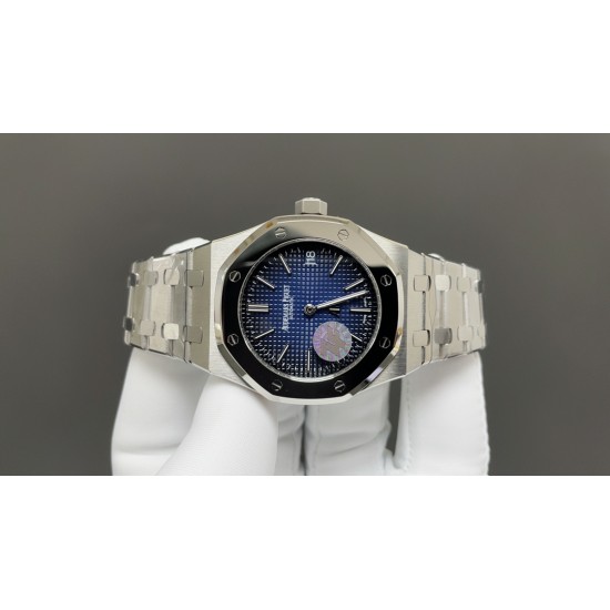 今日推荐爱彼15202白壳渐变蓝 39mm Cal.2121机 顶级品质 出货实拍✈️