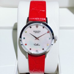 实拍 劳力士2020新品女性腕表 高级腕表ROLEX，一见倾心。劳力士切利尼女款奢华版惊艳上市，表面镶嵌12颗施洛华世奇彩钻，蕴意生命多姿多彩。表盘32尺寸，适配所有女神的手腕。手表搭载进口9015机芯，厚度仅为8毫米，足够薄，让您佩戴更舒适！