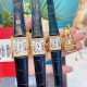 卡地亚Tank Solo腕表,高量质版本原版开模,瑞石士英机芯。精表钢壳,圆形珠表冠,镶嵌颗一凸圆形合成尖晶石,镀银珠表光盘,罗马字数时标,剑形钢蓝指针,蓝宝水石晶镜面,进小口牛皮表带可替换表带,精钢叠折表扣。表尺壳寸:小号31 x 24.4毫米 中号34.8 x 27.4毫米 大号40.85 x 31毫米。 卡地亚Tank Solo腕表,高量质版本原版开模,瑞石士英机芯。精表钢壳,圆形珠表冠,镶嵌颗一凸圆形合成尖晶石,镀银珠表光盘,罗马字数时标,剑形钢蓝指针,蓝宝水石晶镜面,进小口牛皮表带可替换表带,精钢叠折表扣。表尺壳寸:小号31 x 24.4毫米 中号34.8 x 27.4毫米 大号40.85 x 31毫米。