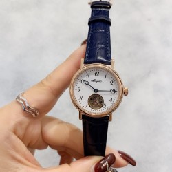 2019首推女表⚠️宝玑-Breguet 流金岁月系列搭配陀飞轮机械机芯，蓝宝石玻璃镜面，表壳直径约32mm10mm高贵优雅  尽显女王风范