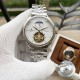 江诗丹顿 Vacheron Constantin 精品男士腕表,大飞轮搭载月相设计,尊贵大气,绅士风范,卓越品质,热卖全城。采用全自动机械机芯,顶级316精钢表壳表带,矿物质超强镜面,尺寸43*13 江诗丹顿 Vacheron Constantin 精品男士腕表,大飞轮搭载月相设计,尊贵大气,绅士风范,卓越品质,热卖全城。采用全自动机械机芯,顶级316精钢表壳表带,矿物质超强镜面,尺寸43*13