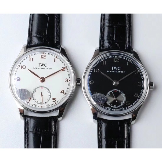 IWC 万国(葡萄牙系列)V3版 IW545408型腕表,简称“琼斯之剑”。正品开模,干练整洁,专为男士打造的腕表。锅盖蓝宝石玻璃,手动上弦的滴答声,背透镶嵌的红宝石,来回摆动的游丝走线,纯粹的机械之美,都让每个狂热的机械爱好者深深着迷!表盘尺寸:44毫米X10机芯类型:手动机㭜系列型号:98295动力储存:46小时表镜材质:兰宝石玻璃表带材质:意大利小牛皮表扣类型:针扣后盖表底:透底功能风格:6位小秒针,纯粹机械之美! IWC 万国(葡萄牙系列)V3版 IW545408型腕表,简称“琼斯之剑”。正品开模,干练整洁,专为男士打造的腕表。锅盖蓝宝石玻璃,手动上弦的滴答声,背透镶嵌的红宝石,来回摆动的游丝走线,纯粹的机械之美,都让每个狂热的机械爱好者深深着迷!表盘尺寸:44毫米X10机芯类型:手动机㭜系列型号:98295动力储存:46小时表镜材质:兰宝石玻璃表带材质:意大利小牛皮表扣类型:针扣后盖表底:透底功能风格:6位小秒针,纯粹机械之美!