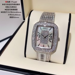 实拍 伯爵-Piaget 非凡珍品系列情侣腕表 瑞士石英机芯蓝宝石玻璃镜面 表壳尺寸小号25x30mm 大号35x40mm厚度约8mm