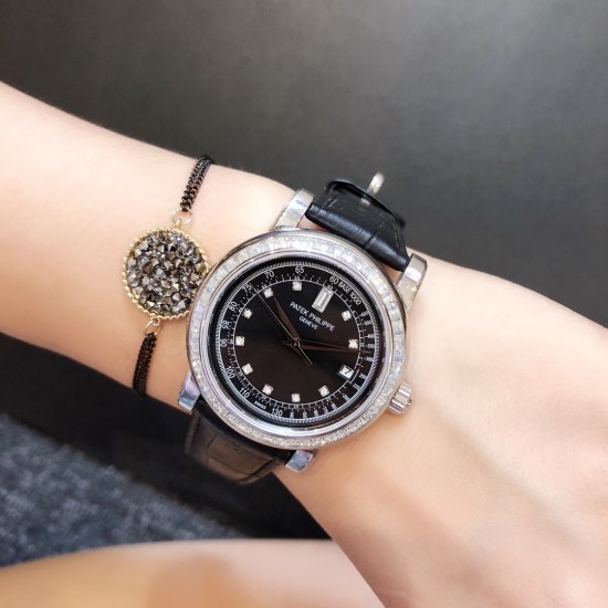 百达翡丽-PATEK PHILPPE 明珠天津雕花机(机械) 蓝宝石玻璃镜面 进口意大利牛皮 尺寸:直径:38mm 高度:约11mm 百达翡丽-PATEK PHILPPE 明珠天津雕花机(机械) 蓝宝石玻璃镜面 进口意大利牛皮 尺寸:直径:38mm 高度:约11mm