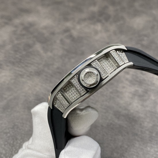 Richard Mille 理查德米勒系列,亲民版!一比一复刻 !全镂空骷髅头 腕表 简约无钻款 酒桶型镂空表盘 橡胶黑色表带 加了碳素!防水效果杠杠的!出货实拍 Richard Mille 理查德米勒系列,亲民版!一比一复刻 !全镂空骷髅头 腕表 简约无钻款 酒桶型镂空表盘 橡胶黑色表带 加了碳素!防水效果杠杠的!出货实拍