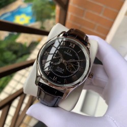 欧米茄-OMEGA ‼️全新五针分离多功能男士腕表时尚优雅，全自动机械机芯，316L精钢表壳，矿物强化玻璃镜面，直径：40mm！