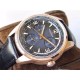 男人魅力新款 Jaeger-LeCoultre 积家 北宸系列 Geographic WT 地理学家世界时腕表采用蓝黑渐变色与全黑色表盘 腕表的凸缘显示全球24个时区 佩戴者可透过10时位置的表冠设定 尺寸42mm表壳 316L钢壳 搭配拱蓝宝石“锅盖”镜面 复刻版:936A/1自动上链 技术无与伦比 城市名部分以乳白色为基底 2时位置的日历显示 6时位置的第二时区显示和10时位置的动力储存显示副表盘饰以太阳放射状饰纹 原装折叠扣! 男人魅力新款 Jaeger-LeCoultre 积家 北宸系列 Geographic WT 地理学家世界时腕表采用蓝黑渐变色与全黑色表盘 腕表的凸缘显示全球24个时区 佩戴者可透过10时位置的表冠设定 尺寸42mm表壳 316L钢壳 搭配拱蓝宝石“锅盖”镜面 复刻版:936A/1自动上链 技术无与伦比 城市名部分以乳白色为基底 2时位置的日历显示 6时位置的第二时区显示和10时位置的动力储存显示副表盘饰以太阳放射状饰纹 原装折叠扣!
