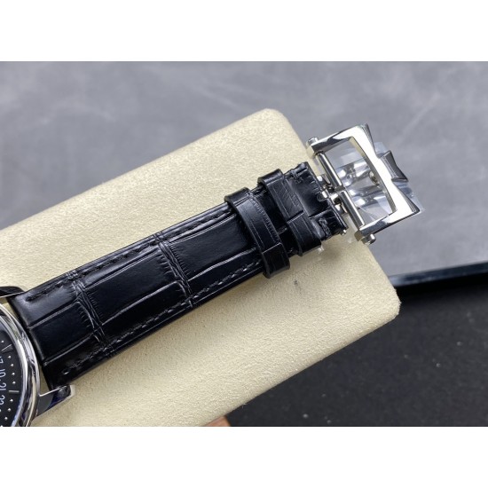 江诗丹顿 VC R39 Vacheron constantin 经典之美品鉴江诗丹顿 纵横四海系列 众横四海系列 逆跳日历款腕表 型号4000V/210A-B911 堪称意义非凡的里程碑之作。凝聚着日内瓦悠久制表传统的钟表复杂功能,体现出超凡技艺与时代风尚的绝妙融合。 采用自制Cal.2460 R31L/2机芯 直径41毫米 904钢带官网同步 一键拆卸 同时另可自由更换搭配胶带 皮带! 欢迎各大表友品鉴。 江诗丹顿 VC R39 Vacheron constantin 经典之美品鉴江诗丹顿 纵横四海系列 众横四海系列 逆跳日历款腕表 型号4000V/210A-B911 堪称意义非凡的里程碑之作。凝聚着日内瓦悠久制表传统的钟表复杂功能,体现出超凡技艺与时代风尚的绝妙融合。 采用自制Cal.2460 R31L/2机芯 直径41毫米 904钢带官网同步 一键拆卸 同时另可自由更换搭配胶带 皮带! 欢迎各大表友品鉴。