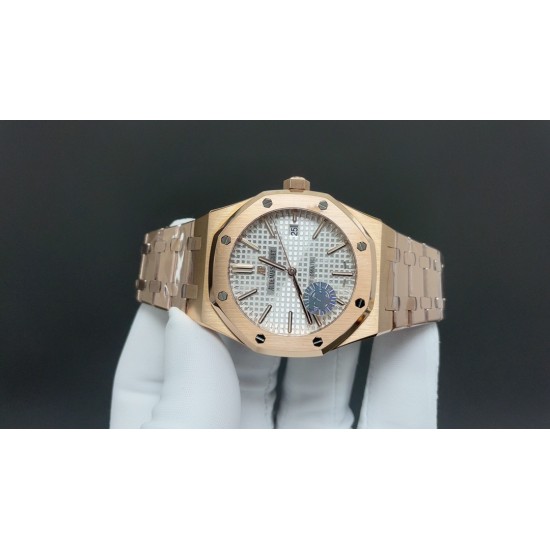 今日推荐ZF 爱彼皇家橡树系列15400钢王 银色黑盘 超神之作 一体机 41mm 顶级品质 出货实拍✈️