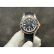升级版全新到货，劳力士ROLEX游艇名仕型「116655」装载3135机芯，40mm 316L精钢表壳铸造18ct永恒玫瑰金，双向旋转60分钟刻度外圈配哑黑色Cerachrom陶质圈口，凸显抛光立体数字！新款Pyesterflex橡胶表带亦配备蚝式保险扣，人性化二级可剪设计，佩戴稳固从而更加舒适！字面刻度填充进口Chromalight长效果蓝色物料！原装保护胶罩，可检验圈口的外径尺寸是否与原装一致。超级复刻，只有少量，速度要快，动作要帅[机智]现下单外赠一副橡胶表带。