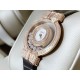 实拍 (蝴蝶结)chopard-happy Sport 萧邦HAPPY DIAMONDS系列快乐钻 腕表蓝宝石玻璃镜面 原厂瑞士石英机芯 镜面内自由滑动快乐钻 钻石围绕表盘回旋起舞 制作精巧双层透明跳跃时尚的设计风格,完美女性的前卫、大方、秀气的特质,内、外蓝宝石玻璃 ,微型按调EAT瑞士石英机,表壳直径约28mm 实拍 (蝴蝶结)chopard-happy Sport 萧邦HAPPY DIAMONDS系列快乐钻 腕表蓝宝石玻璃镜面 原厂瑞士石英机芯 镜面内自由滑动快乐钻 钻石围绕表盘回旋起舞 制作精巧双层透明跳跃时尚的设计风格,完美女性的前卫、大方、秀气的特质,内、外蓝宝石玻璃 ,微型按调EAT瑞士石英机,表壳直径约28mm