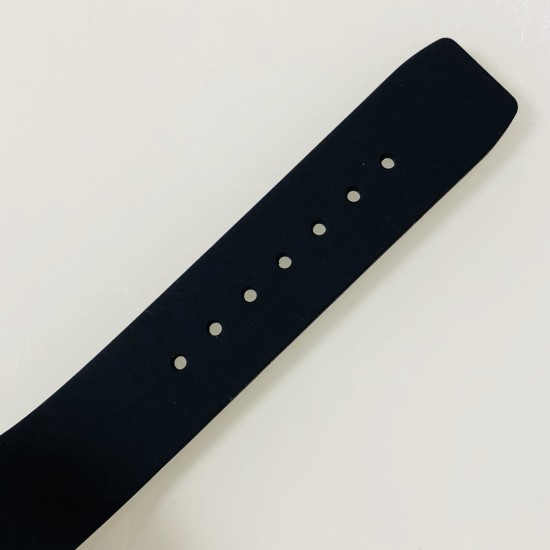 ❤️实拍 理查德米勒(RM037)女款腕表陶瓷系列,此款腕表是来自澳大利亚女明星《Margot Robbie》代言新品。此款腕表壳采用高档陶瓷制做,配搭进口原装机芯/28800机芯摆幅,蓝宝石镜面、皇家橡树胶带搭配原装折叠扣。②⓪①⑧成功女士的品质选择! ❤️实拍 理查德米勒(RM037)女款腕表陶瓷系列,此款腕表是来自澳大利亚女明星《Margot Robbie》代言新品。此款腕表壳采用高档陶瓷制做,配搭进口原装机芯/28800机芯摆幅,蓝宝石镜面、皇家橡树胶带搭配原装折叠扣。②⓪①⑧成功女士的品质选择!