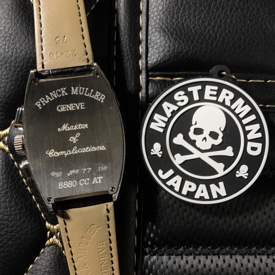 法兰克 穆勒(Franck Muller)⌚️51*17mm 全自动机械机芯独特复古的酒桶壳身设计就像美式嘻皮士的皮衣敢梦想 享自由 法兰克 穆勒(Franck Muller)⌚️51*17mm 全自动机械机芯独特复古的酒桶壳身设计就像美式嘻皮士的皮衣敢梦想 享自由