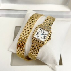 Panthre de Cartier / double chain Width 22mm.Length 30mm. Chain length 44cm卡地亚猎豹系列腕表/双圈表链宽度22mm 长度30mm 链条长度44cm瑞士进口石英机芯，316L精钢表壳表链。蓝晶石表冠，蓝宝石镜面，淬火钢蓝指针，双圈环绕链条，便捷珠宝扣。