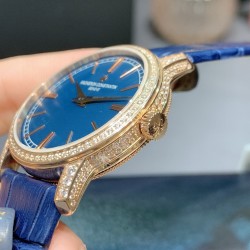 实拍2020年江诗丹顿传袭超薄系列-Vacheron Constantin 专为女神打造的，奢华时尚，采用进口316钢表壳，搭配原装进口9015机芯（0返修），天然蓝宝石玻璃镜面，直径33mm，超薄工艺7.8mm，超强防水30米，竹节纹进口小牛皮表带，一表一码。
