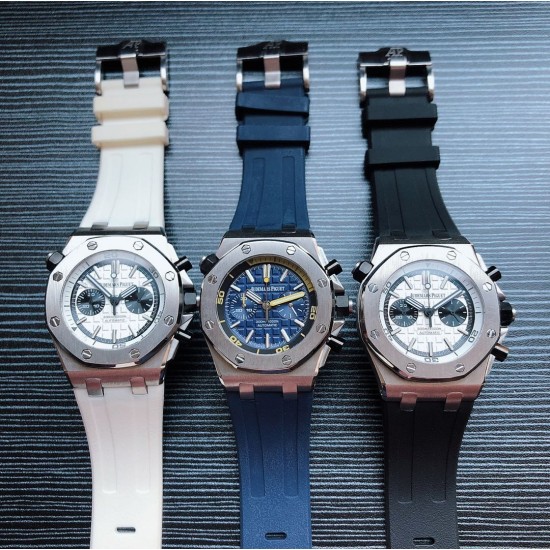男款⌚️品牌:爱彼-AP皇家橡树 五针多功能男士石英腕表,高级蓝宝石镜面,全自动进口多功能计时跑秒石英机芯,走时稳定0时差 配备顶级316L精钢钢壳,原装天然橡胶表带,搭配原装扣 尺寸43mm,三杰精心推荐男士多功能计时跑秒石英腕表 SJ为你精心打造超真实实物图拍摄 让你超真实实物图体验 男款⌚️品牌:爱彼-AP皇家橡树 五针多功能男士石英腕表,高级蓝宝石镜面,全自动进口多功能计时跑秒石英机芯,走时稳定0时差 配备顶级316L精钢钢壳,原装天然橡胶表带,搭配原装扣 尺寸43mm,三杰精心推荐男士多功能计时跑秒石英腕表 SJ为你精心打造超真实实物图拍摄 让你超真实实物图体验