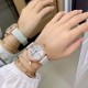 实拍 AW厂 Blancpain-宝珀女装系列复杂功能腕表共镶有152颗美钻。其中的108颗钻石镶嵌于36.8毫米的红金表壳之上。钻石紧密交织为两圈,错落有致,与品牌的标志性双层表圈设计相互呼应。表冠上亦镶有精致美钻,尽现腕表的华美雅致 实拍 AW厂 Blancpain-宝珀女装系列复杂功能腕表共镶有152颗美钻。其中的108颗钻石镶嵌于36.8毫米的红金表壳之上。钻石紧密交织为两圈,错落有致,与品牌的标志性双层表圈设计相互呼应。表冠上亦镶有精致美钻,尽现腕表的华美雅致