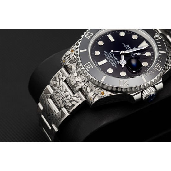 ROLEX劳力士水鬼搭配 纯手工雕花效果,仿佛枯燥的时间机器赋予了桀骜不羁的灵魂,真正的西装暴徒。一跃而起腾起的水花,将鲤鱼衬托得动感十足,寓意锦鲤化龙转运,势必风生水起。整表搭载最新版3135机芯,所有配件原厂互换。以最小的代价玩最酷的表,欢迎品鉴!!! ROLEX劳力士水鬼搭配 纯手工雕花效果,仿佛枯燥的时间机器赋予了桀骜不羁的灵魂,真正的西装暴徒。一跃而起腾起的水花,将鲤鱼衬托得动感十足,寓意锦鲤化龙转运,势必风生水起。整表搭载最新版3135机芯,所有配件原厂互换。以最小的代价玩最酷的表,欢迎品鉴!!!