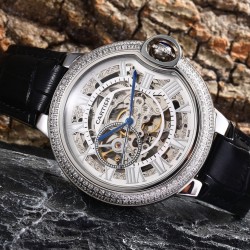 实物拍摄品牌：卡地亚-CARTIER   类型：男士腕表表壳：316精钢（做工上乘）表带：进口小牛皮/原装扣机芯：高级定制全自动机械机芯（走时稳定）材料：高级强化镀膜镜面尺寸：直径46mm，厚度14mm