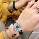 【独家美拍萧邦经邦萧邦HAPPY DIAMONDS系列快乐钻腕表】新增最新绿表盘 蓝宝石玻璃镜面 我们就是自己的神话 原厂瑞士石英机芯 镜面内7颗快乐钻自由转动 活动钻石围绕表盘回旋起舞 制作精巧的表壳玩味透明概念 chopard家标志性的Happy钻石在两片蓝宝石水晶玻璃 形成的空间内自由滑动 充分展现自由和欢快的感觉 表壳顶端与底端各缀有一圈钻石 树叶形指针 较小的同心圆为珍珠母贝质地 呈圆满的球型 两个同心圆环上皆全手工镶有钻石 七颗灵动钻石如悬空漂浮一般 细节见真知 【独家美拍萧邦经邦萧邦HAPPY DIAMONDS系列快乐钻腕表】新增最新绿表盘 蓝宝石玻璃镜面 我们就是自己的神话 原厂瑞士石英机芯 镜面内7颗快乐钻自由转动 活动钻石围绕表盘回旋起舞 制作精巧的表壳玩味透明概念 chopard家标志性的Happy钻石在两片蓝宝石水晶玻璃 形成的空间内自由滑动 充分展现自由和欢快的感觉 表壳顶端与底端各缀有一圈钻石 树叶形指针 较小的同心圆为珍珠母贝质地 呈圆满的球型 两个同心圆环上皆全手工镶有钻石 七颗灵动钻石如悬空漂浮一般 细节见真知